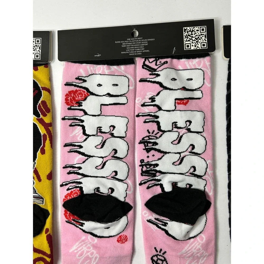 Socwatees trio knit